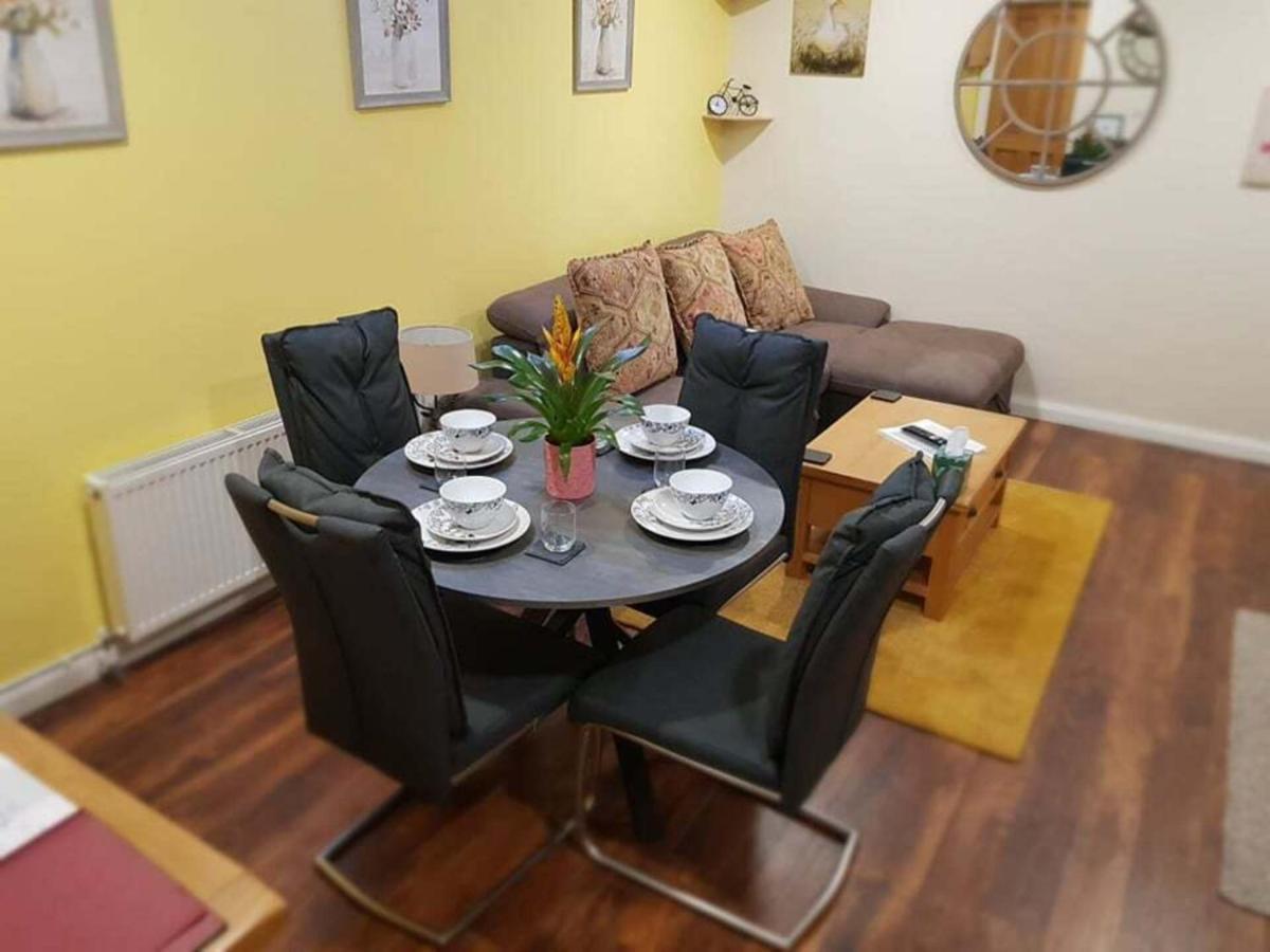 The Musical Ceol Cottage 1-Bedroom - Sleeps Four Ballynahinch Exterior photo